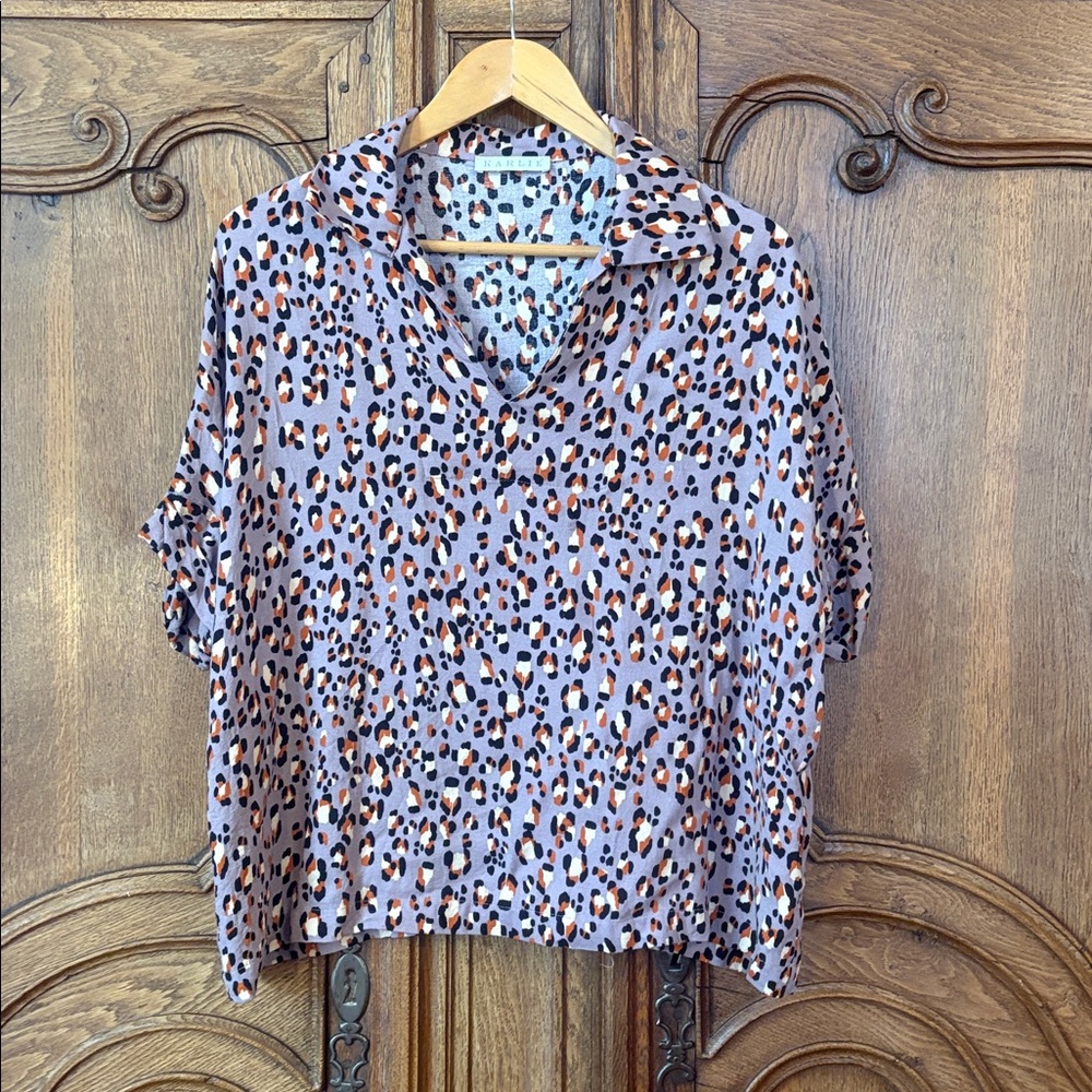 Karlie Leopard Print Short Sleeve Blouse